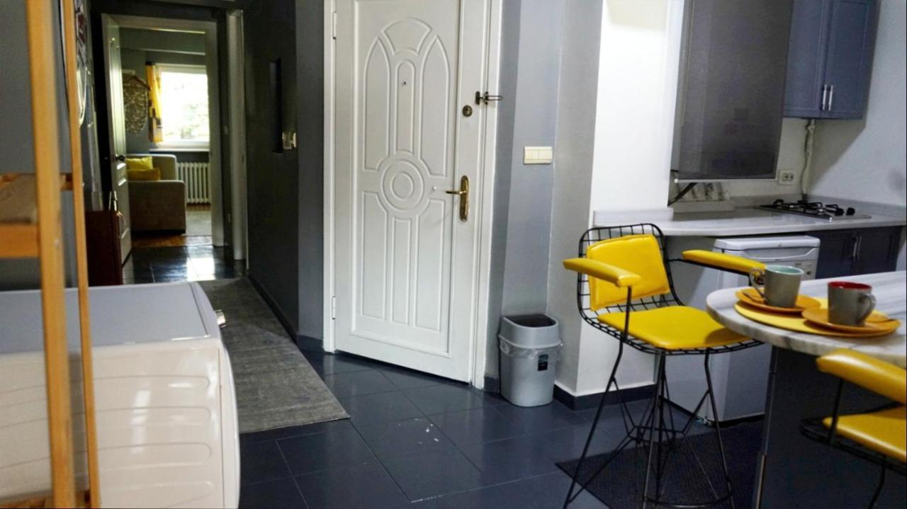 Sweet House In The Heart Of Istanbul Apartment Exterior photo
